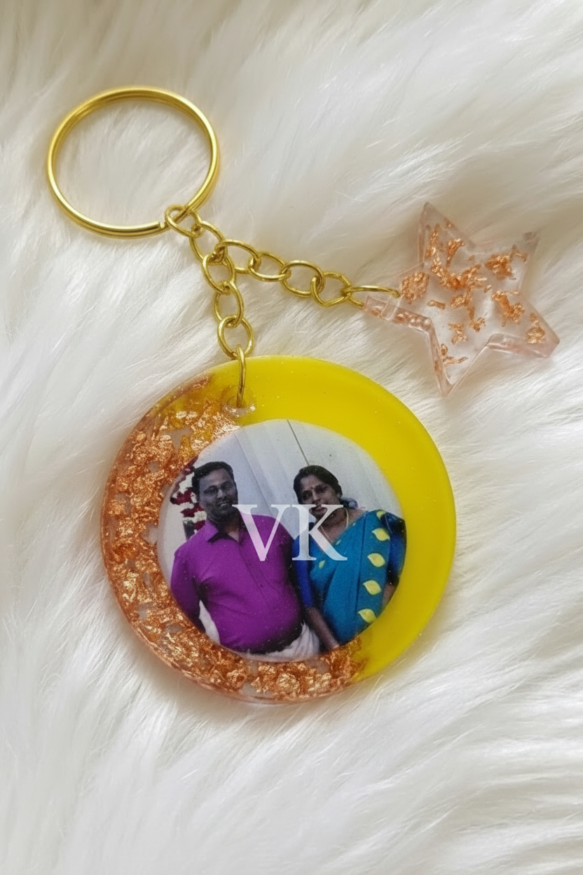 Custom Resin Photo Gifts UAE | Personalized Resin Keychains, Photo Frames & Keepsakes
